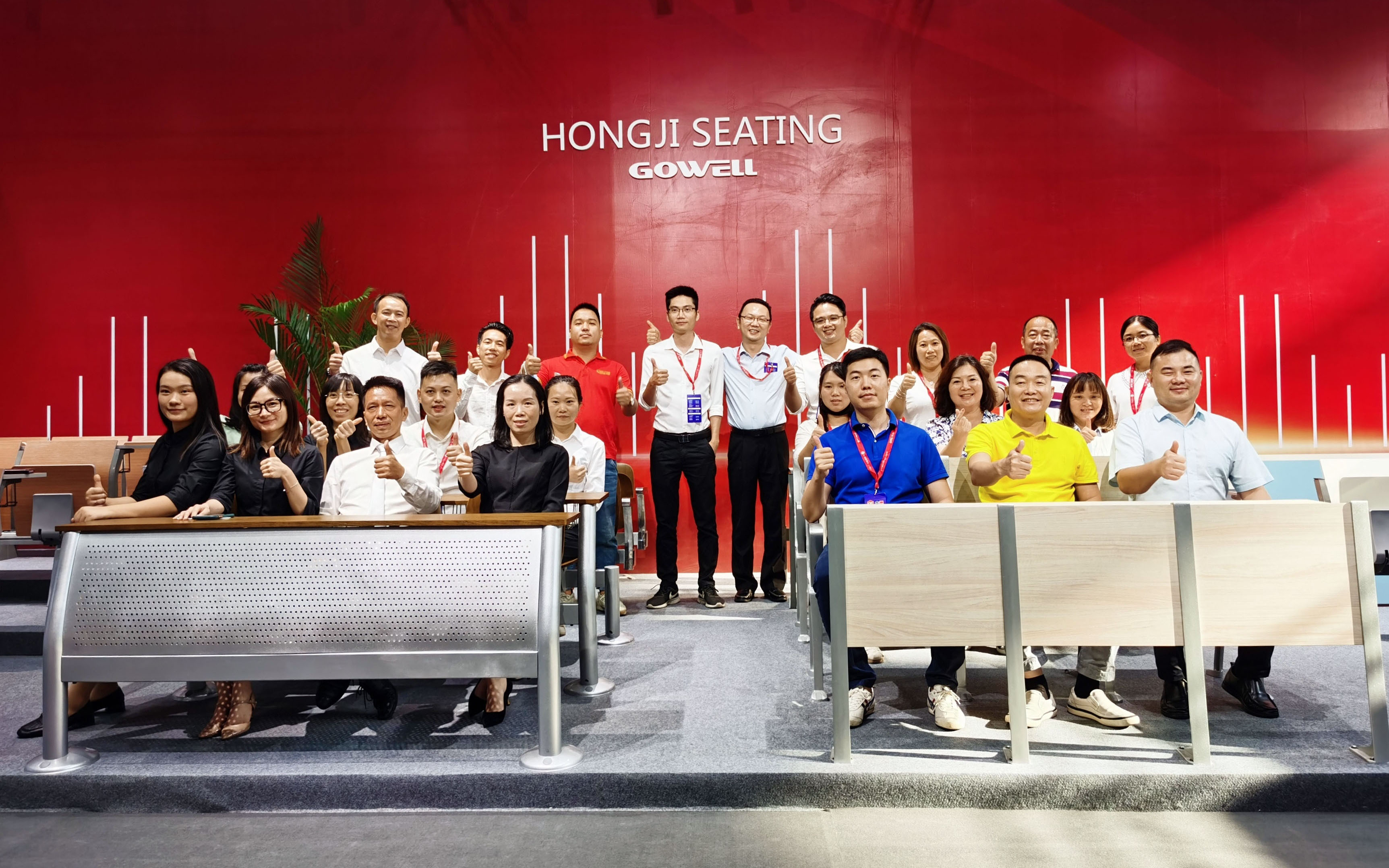 2022廣州家具展開(kāi)幕，邀您一起打卡鴻基&國(guó)為家具